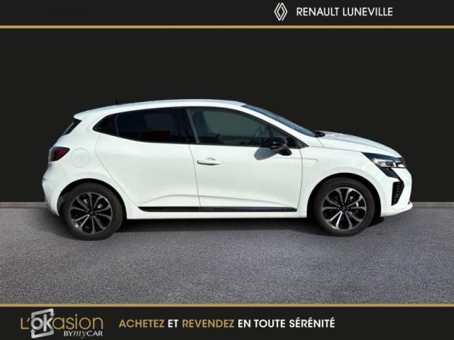 Renault Clio image 6
