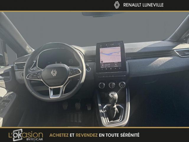 Renault Clio image 6