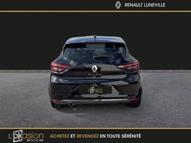 Renault Clio image 8