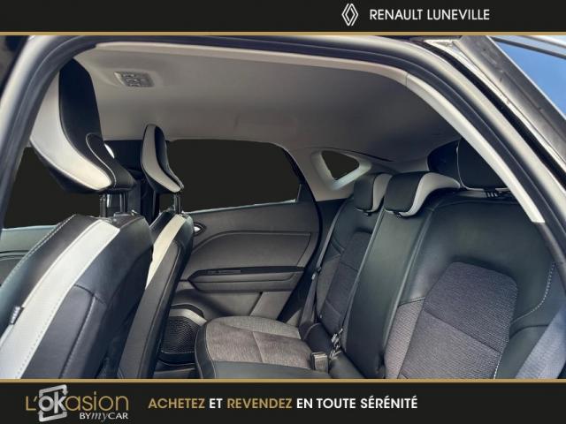 Renault Captur image 6