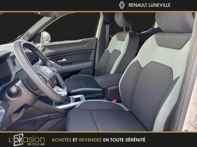 Dacia Duster image 1