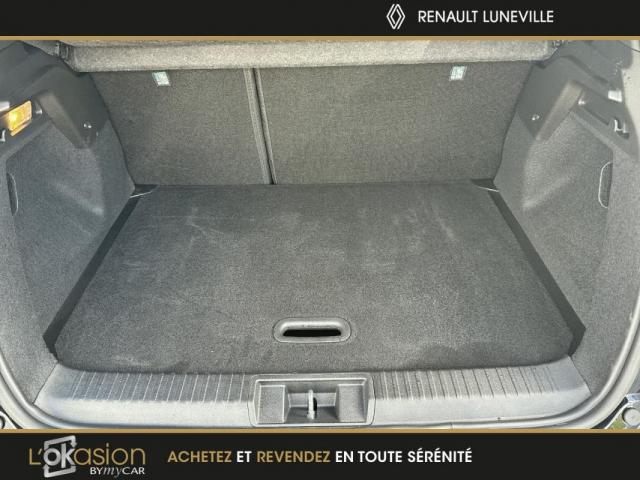 Renault Captur image 9