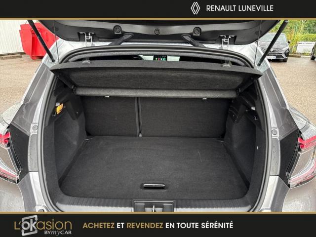 Renault Captur image 7