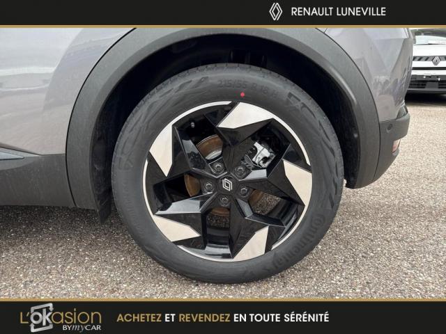 Renault Captur image 8