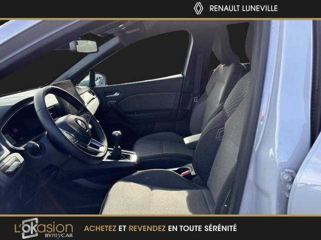 Renault Captur image 3