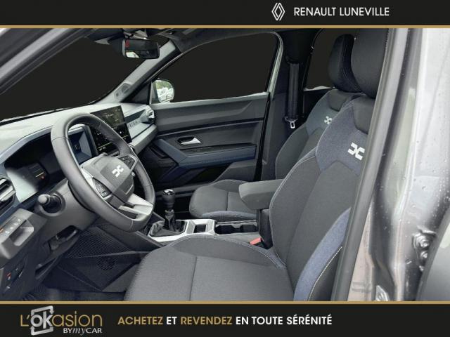 Dacia Duster image 1