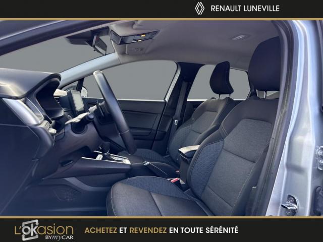 Renault Captur image 6
