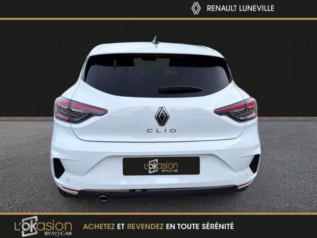 Renault Clio image 1