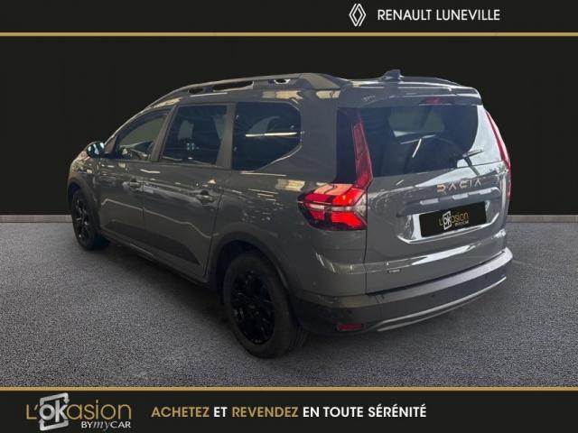 Dacia Jogger image 1