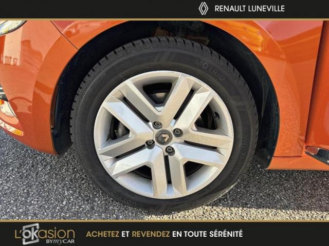 Renault Clio image 9