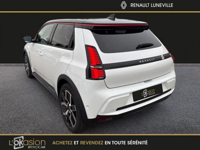 Renault R 5 image 8