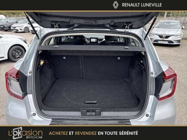 Renault Captur image 2