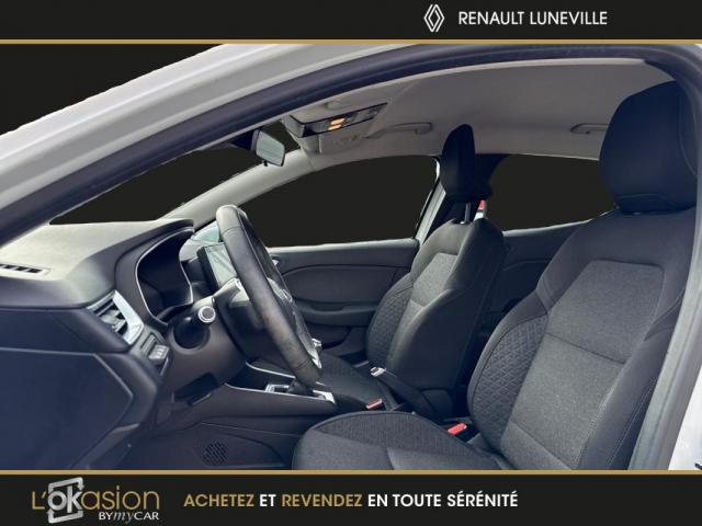 Renault Clio image 2