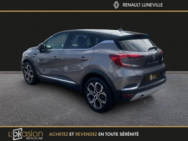 Renault Captur image 8