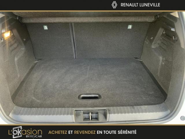 Renault Captur image 8