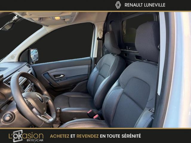 Renault Express Van image 7