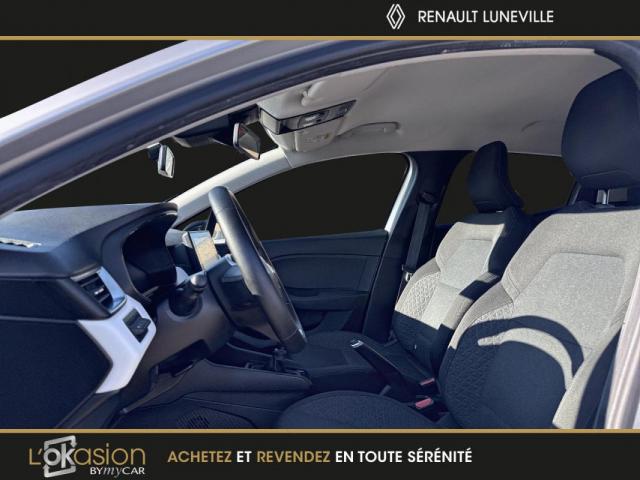 Renault Clio image 2