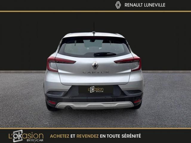 Renault Captur image 2