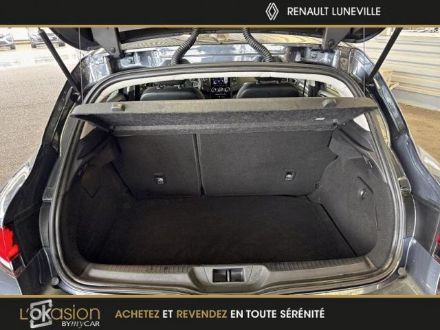 Renault Mégane image 6