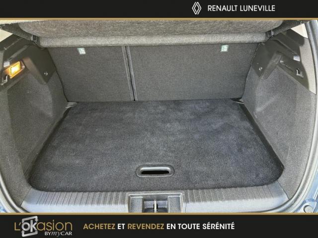 Renault Captur image 9