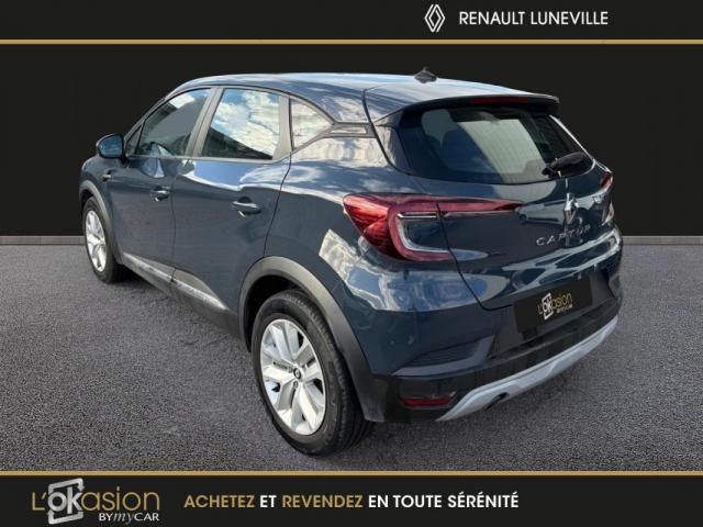 Renault Captur image 6