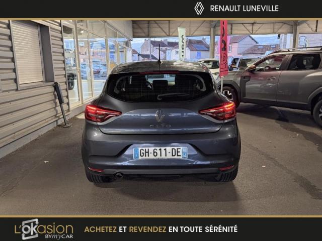 Renault Clio image 2