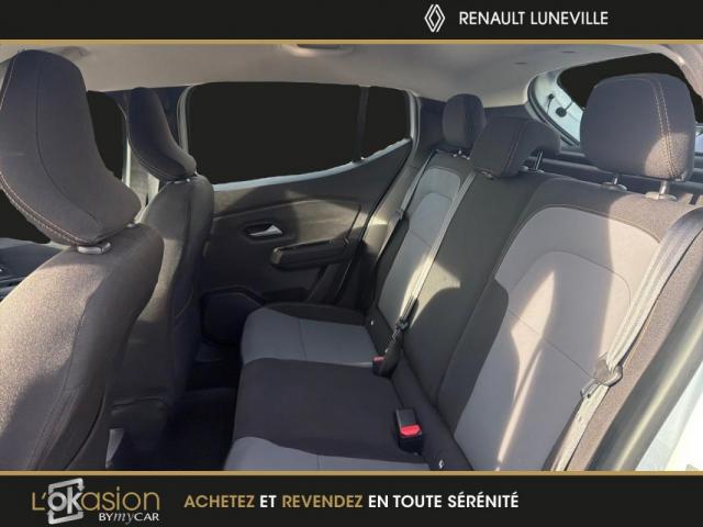 Dacia Sandero image 8