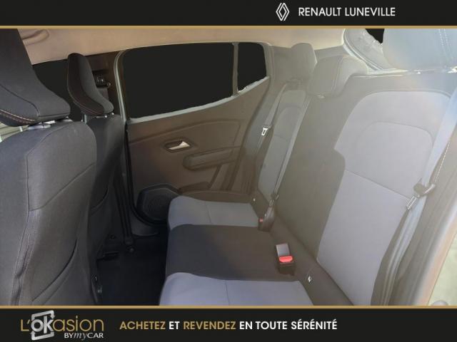 Dacia Sandero image 9