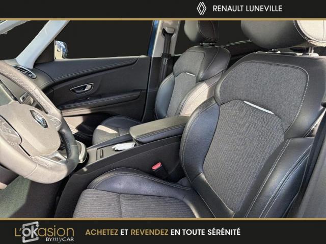 Renault Grand Scénic image 1