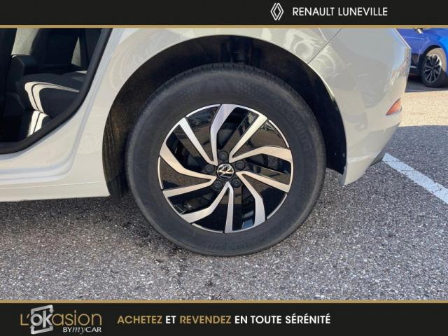 Volkswagen Polo image 6