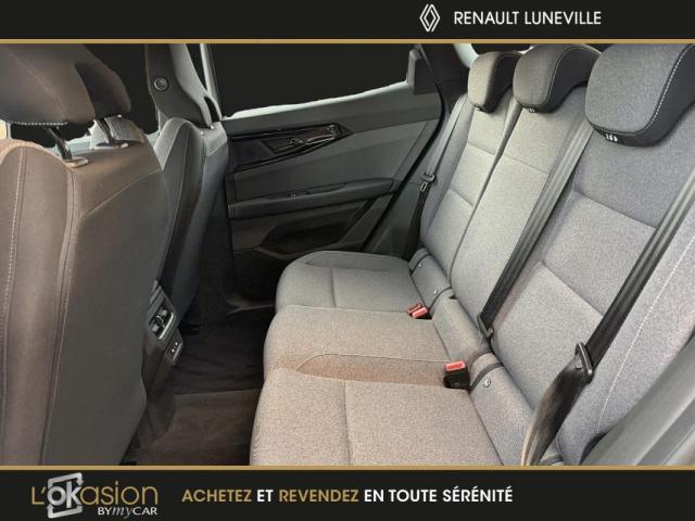 Renault Austral image 8