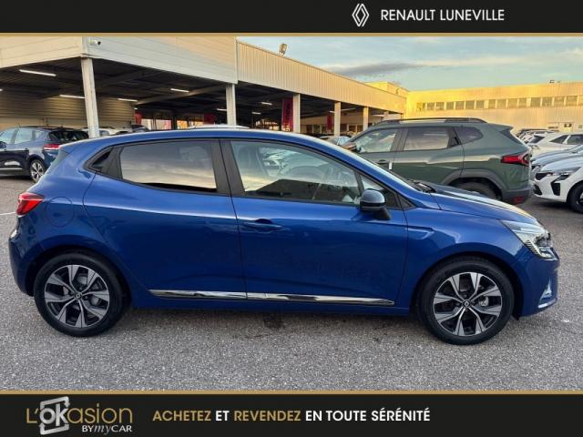 Renault Clio image 9