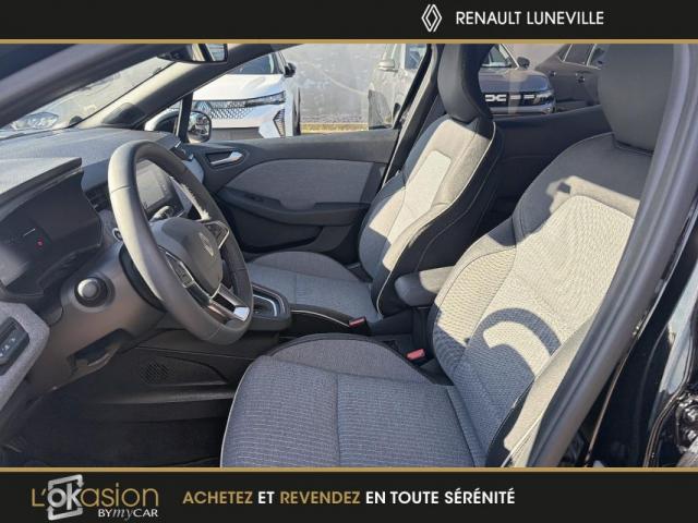 Renault Clio image 9