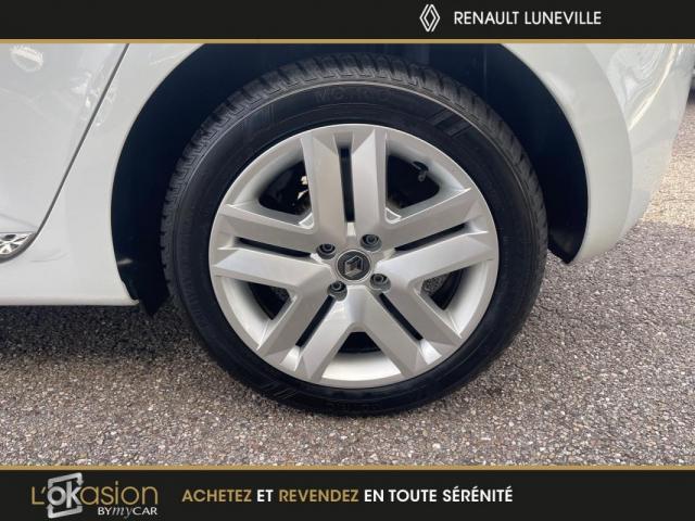 Renault Clio image 9