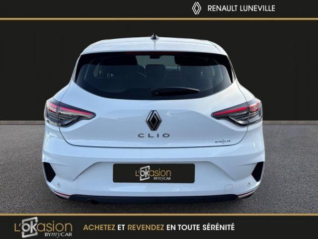 Renault Clio image 2