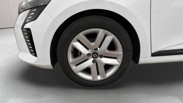 Renault Clio image 6