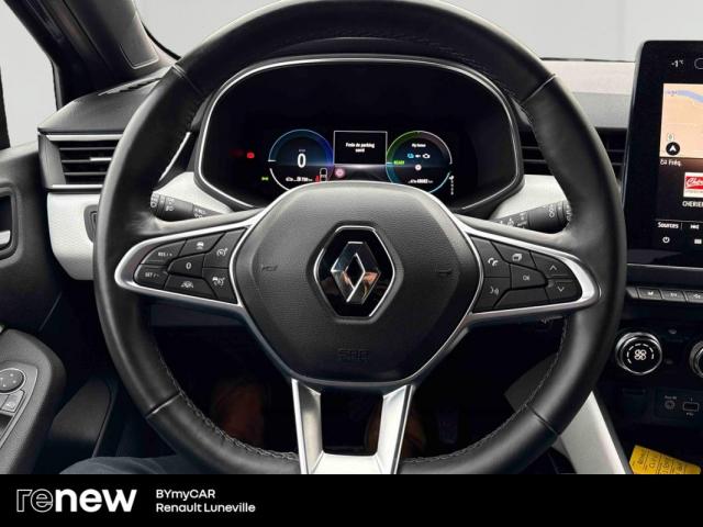 Renault Clio image 1