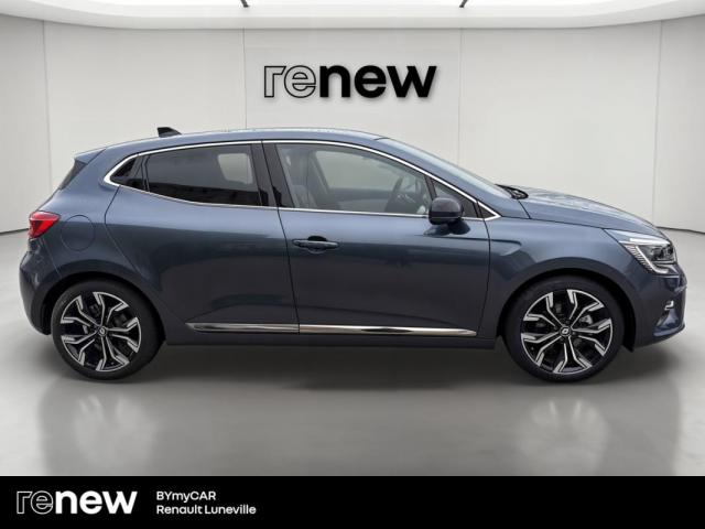 Renault Clio image 9