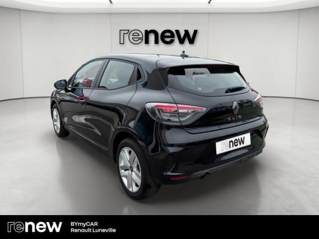 Renault Clio image 8