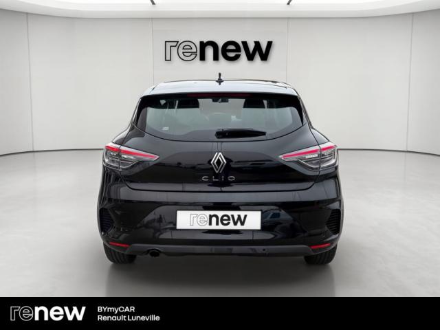 Renault Clio image 9