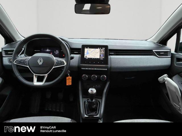 Renault Clio image 2