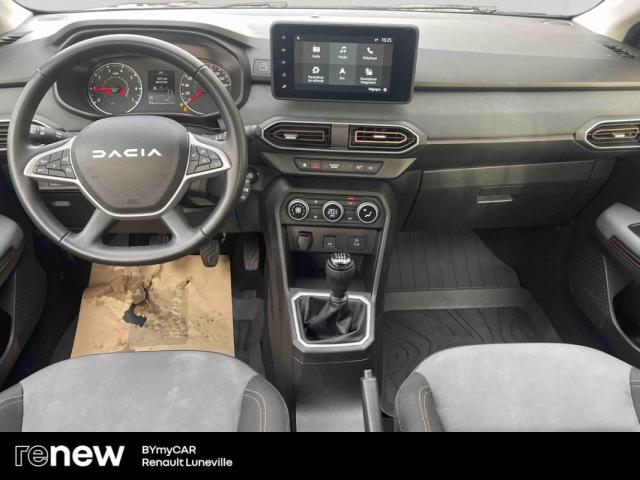 Dacia Sandero image 3