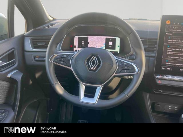 Renault Captur image 8