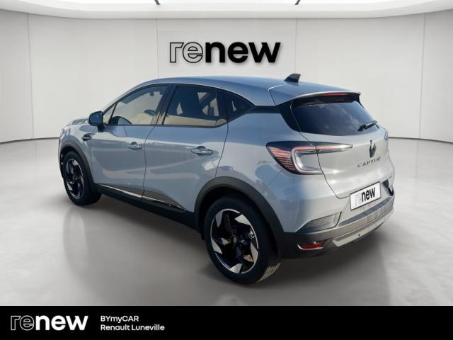 Renault Captur image 4