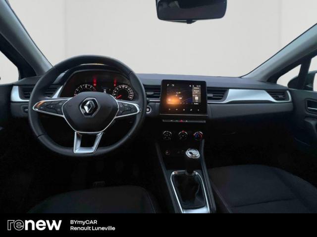 Renault Captur image 1