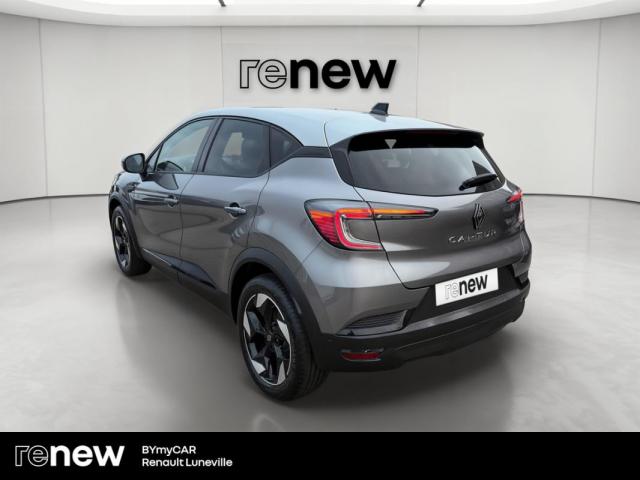 Renault Captur image 1