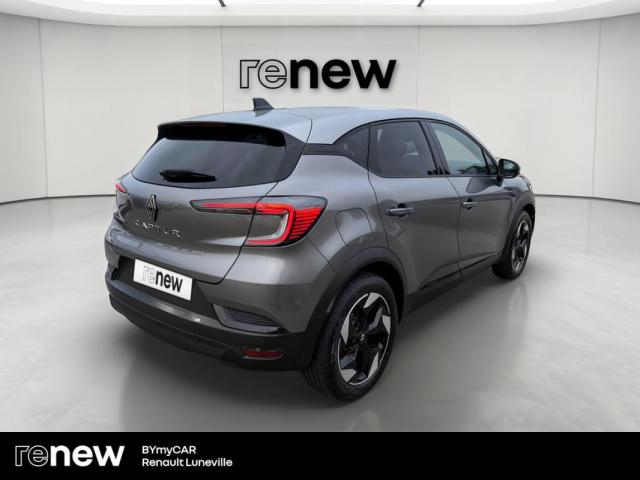 Renault Captur image 3