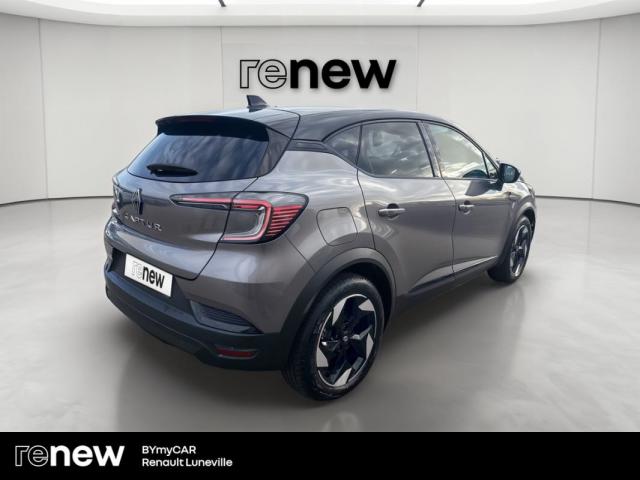 Renault Captur image 6