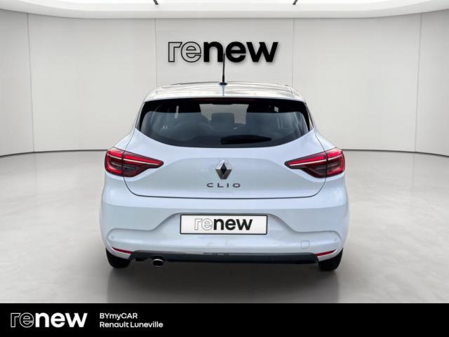 Renault Clio image 2