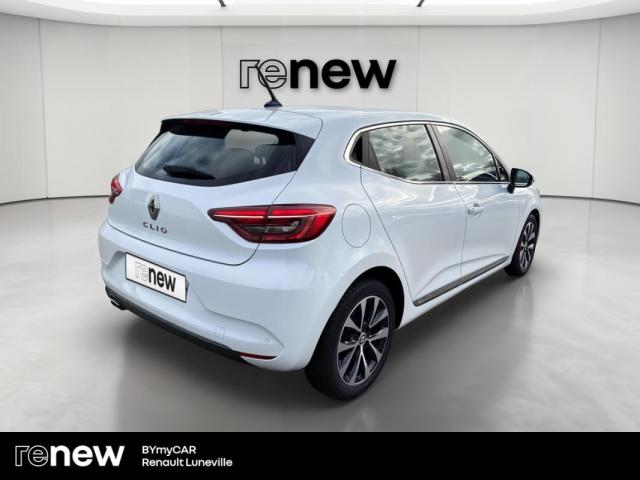 Renault Clio image 6